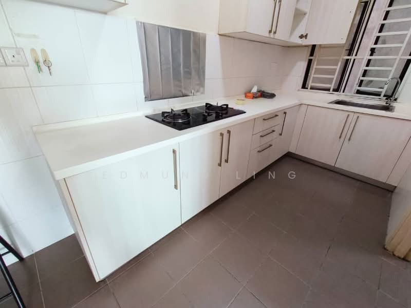 Jentayu Residensi @ Tampoi untuk Untuk Disewa - RM 1,600 /bulan, Mac 2026 - Kitchen - PropertyGuru.com.my