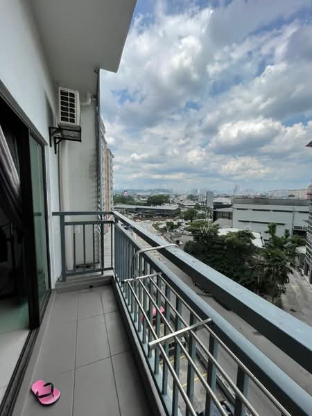 Servis Apartment untuk Dijual di Boulevard 51 - Christy Woo - Balcony - PropertyGuru.com.my