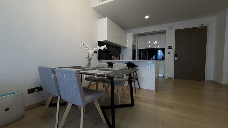 Service Residence for Sale at Star Residences Two - Michelle Ong - Dining Room - PropertyGuru.com.my