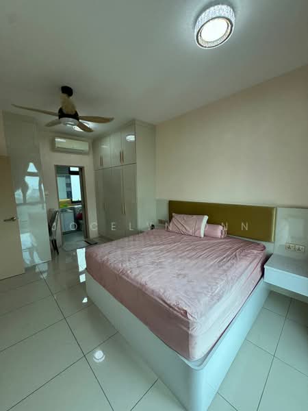 Service Residence for Sale at 8Scape Residence @ Sutera - Jocelyn Onn - Bedroom - PropertyGuru.com.my