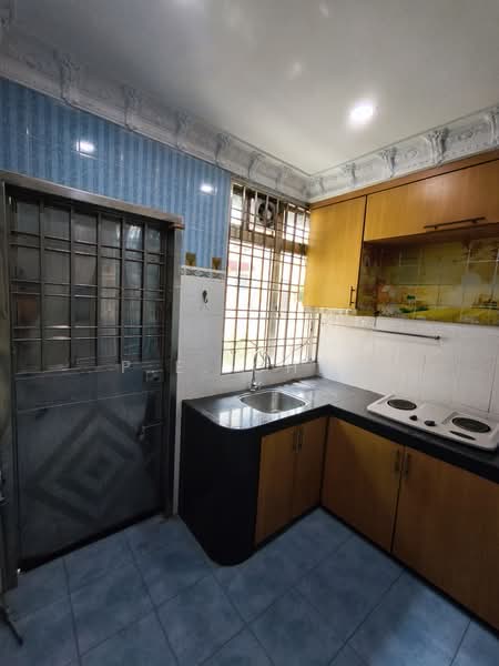 2-storey Terraced House for Sale in Taman Pulai Utama (Skudai) - P.E. Chew - Kitchen - PropertyGuru.com.my