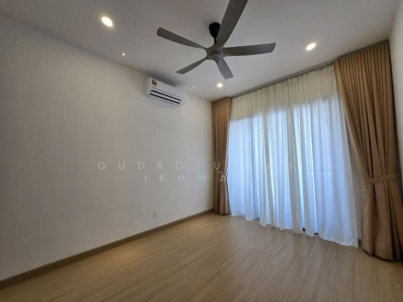 Setia Safiro @ Adella untuk Untuk Dijual - RM 1,200,000, Mac 2026 - Interior - PropertyGuru.com.my