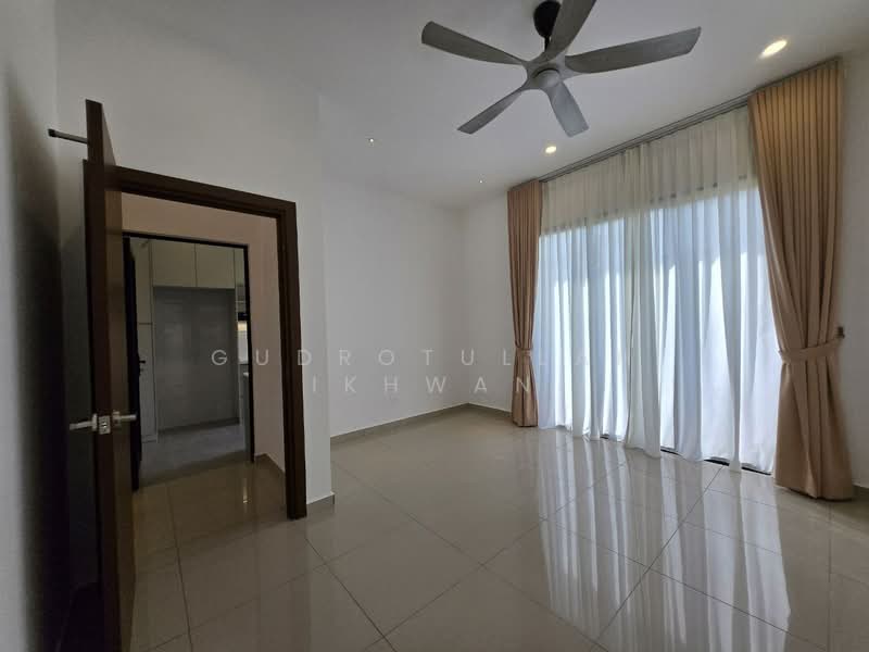 Setia Safiro @ Adella untuk Untuk Dijual - RM 1,200,000, Mac 2026 - Living Room - PropertyGuru.com.my