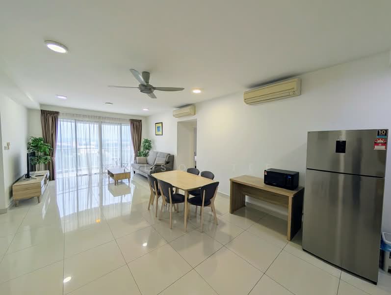 Teega Residences untuk Untuk Disewa - RM 2,800 /bulan, Mac 2026 - Living Room - PropertyGuru.com.my