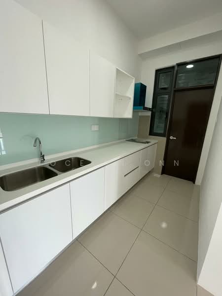 8Scape Residence @ Sutera untuk Untuk Dijual - RM 580,000, Mac 2026 - Kitchen - PropertyGuru.com.my