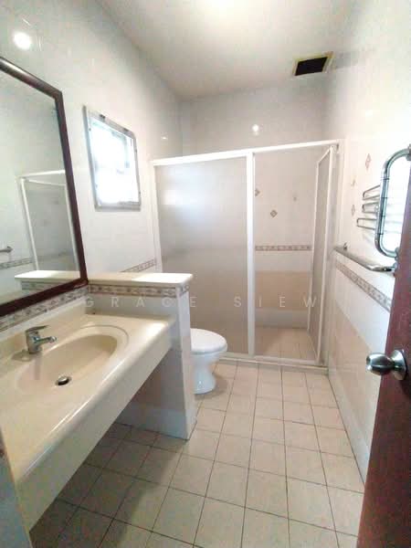 Semi-Detached House for Rent in Tropicana Indah (Kota Damansara) - Grace Siew - Bathroom - PropertyGuru.com.my