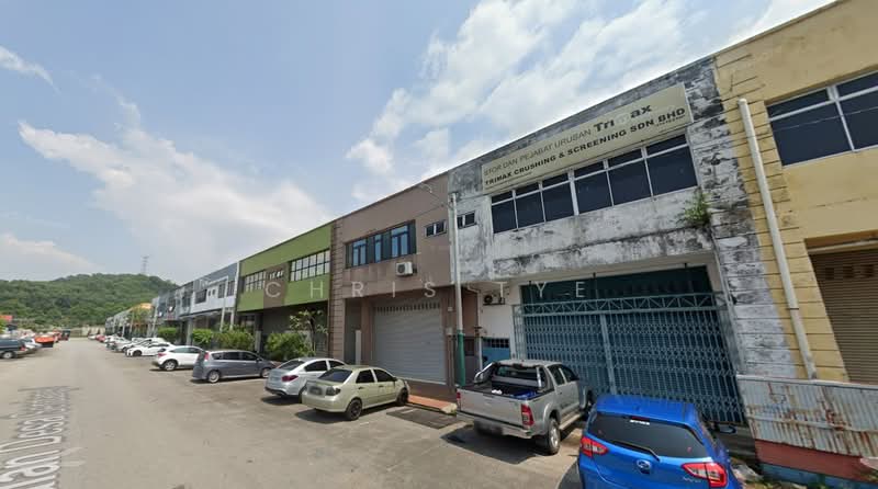 Terrace Factory for Sale in Taman Desa Serdang (Seri Kembangan) - Chris Tye - Exterior - PropertyGuru.com.my