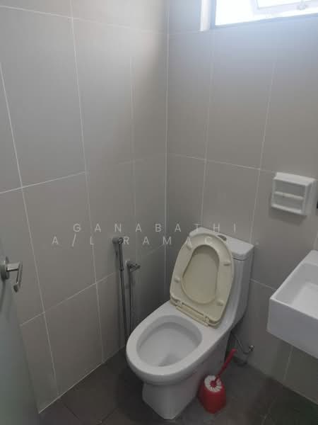 2.5-storey Terraced House for Rent in Alam Impian (Shah Alam) - Ganabathi A/L Ramachandran - Bathroom - PropertyGuru.com.my