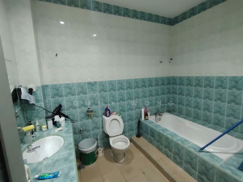 2-storey Terraced House for Sale in Cheras (Selangor) - Tommy Wong - Bathroom - PropertyGuru.com.my