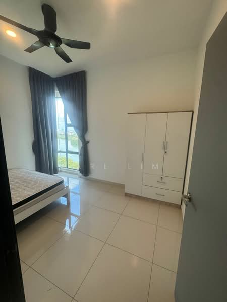 Marina Residence untuk Untuk Disewa - RM 2,600 /bulan, Mac 2026 - Bedroom - PropertyGuru.com.my