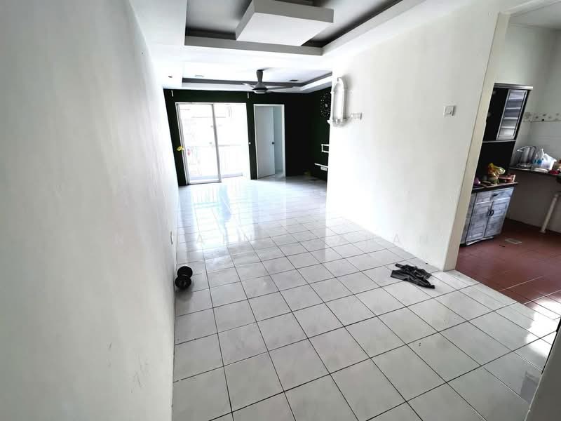 Flat for Sale at Taman Sri Ehsan - Noraini Dahan - Living Room - PropertyGuru.com.my