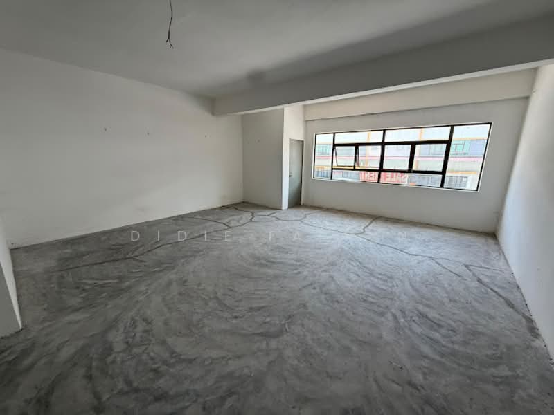 Shop for Sale in Simpang Renggam (Johor) - DIDIE FARHAN - Interior - PropertyGuru.com.my