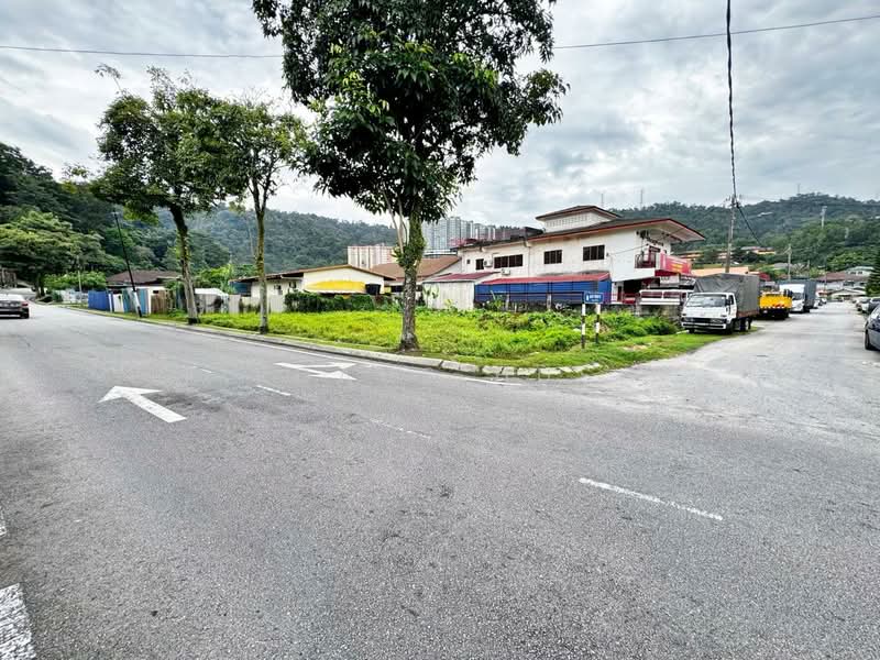 Residential Land for Sale in Kampung Tasik Tambahan (Ampang) - Firdaus Husin - PropertyGuru.com.my
