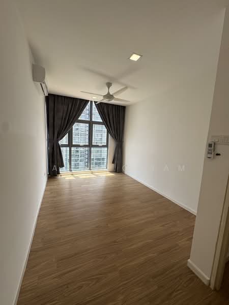 Lakefront Residence untuk Untuk Disewa - RM 1,600 /bulan, Mac 2026 - Living Room - PropertyGuru.com.my