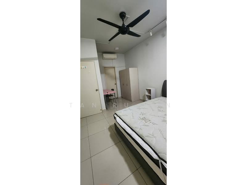 Service Residence for Rent at Maxim Residences - Tan Ru Xin - Bedroom - PropertyGuru.com.my