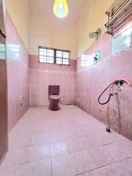 Bungalow for Sale in Sungai Buloh (Selangor) - Fauran Nawawi - PropertyGuru.com.my