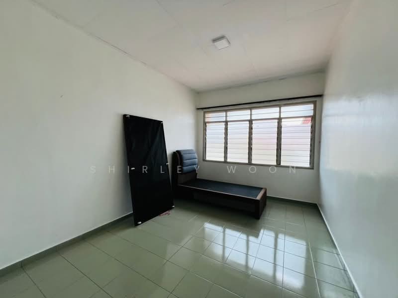 Taman Pelangi untuk Untuk Disewa - RM 4,000 /bulan, Mac 2026 - Bedroom - PropertyGuru.com.my