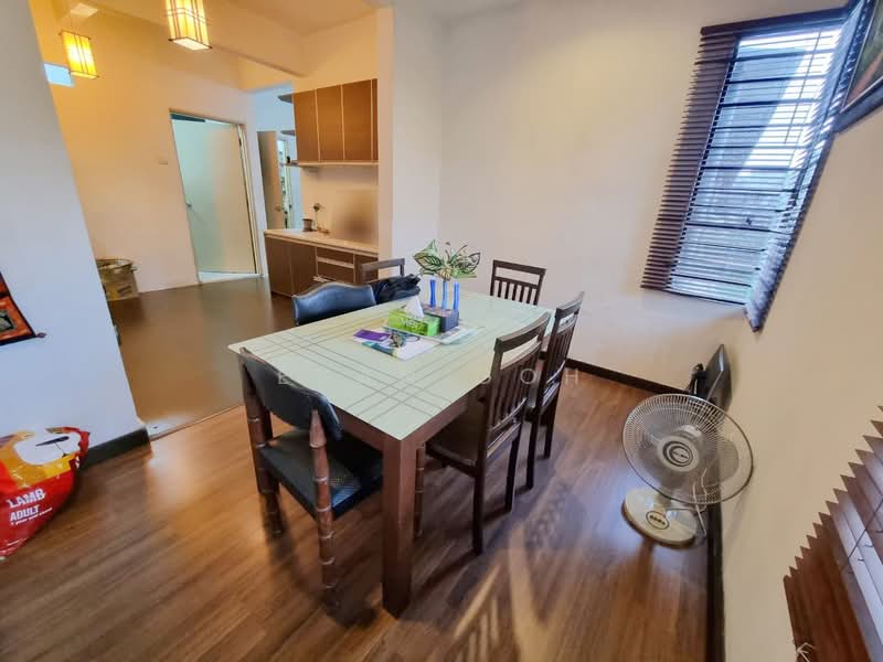 2-storey Terraced House for Sale in Puchong Utama (Seksyen 10) (Puchong) - Evan Goh - Dining Room - PropertyGuru.com.my