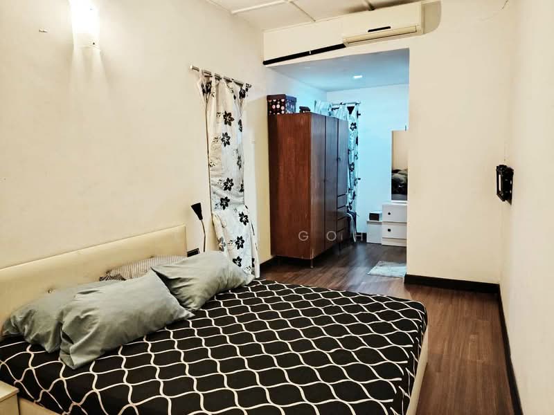 2-storey Terraced House for Sale in Puchong Utama (Seksyen 10) (Puchong) - Evan Goh - Bedroom - PropertyGuru.com.my