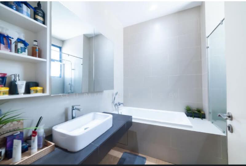 Semi-Detached House for Sale in Setia Alam (Selangor) - Lim Lee Lee - Bathroom - PropertyGuru.com.my