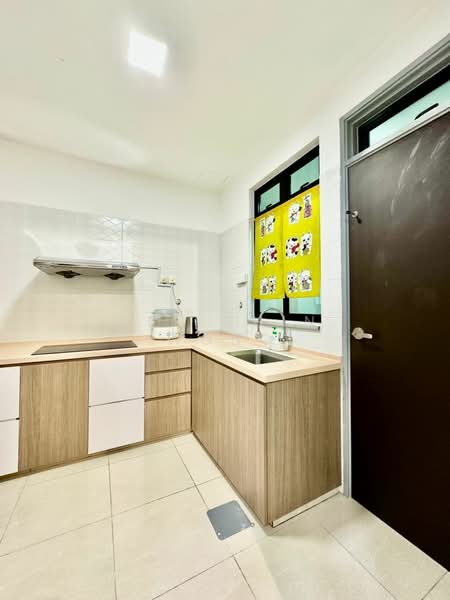 Service Residence for Sale at Sky Breeze Service Apartment - Lee Chin Wong - Kitchen - PropertyGuru.com.my
