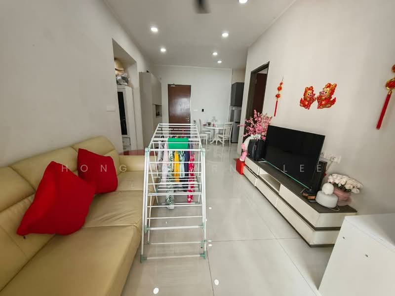 Bay Laurel @ Country Garden Danga Bay untuk Untuk Disewa - RM 2,300 /bulan, Apr 2026 - Living Room - PropertyGuru.com.my