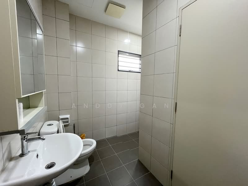 2-storey Terraced House for Sale in Bandar Rimbayu (Telok Panglima Garang) - Anddy Gan - Bathroom - PropertyGuru.com.my