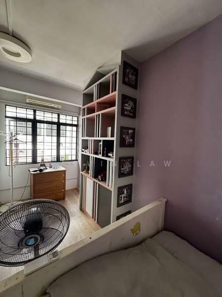 2.5-storey Terraced House for Sale in Bandar Utama 11 (Bandar Utama) - Calvin Law - Bedroom - PropertyGuru.com.my