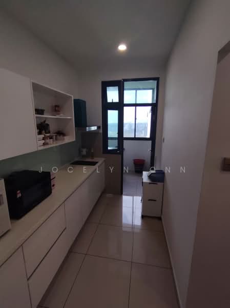 8Scape Residence @ Sutera untuk Untuk Dijual - RM 720,000, Mac 2026 - Kitchen - PropertyGuru.com.my