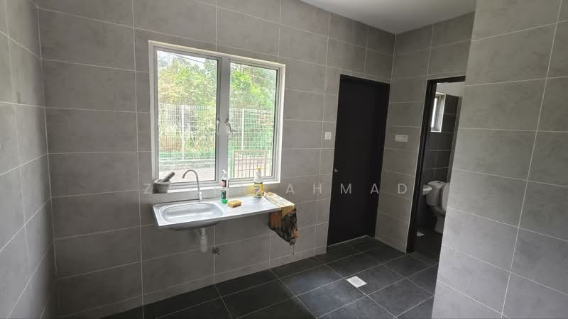 Rumah Teres 2 Tingkat untuk Disewa di Sepang (Selangor) - Zilla Ahmad - Interior - PropertyGuru.com.my