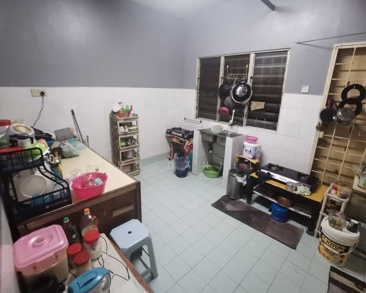 Bukit Rimau untuk Untuk Dijual - RM 465,000, Mac 2026 - Kitchen - PropertyGuru.com.my