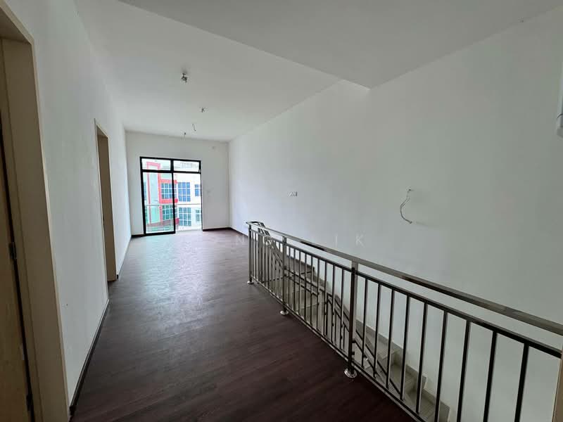 Cluster House for Sale in Taman Mount Austin (Tebrau) - Fong Lik - Interior - PropertyGuru.com.my