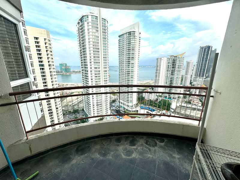 Gurney Park Condominium untuk Untuk Disewa - RM 2,200 /bulan, Mac 2026 - Balcony - PropertyGuru.com.my