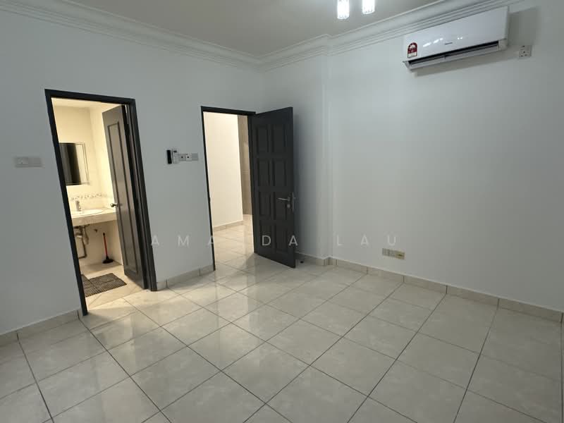 Kondominium untuk Disewa di Aseana Puteri - Amanda Lau - Master Bedroom - PropertyGuru.com.my