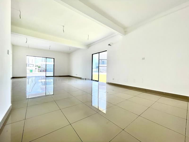 2-storey Terraced House for Sale in Cyberjaya (Selangor) - JUMIDAH (JUE) - Living Room - PropertyGuru.com.my