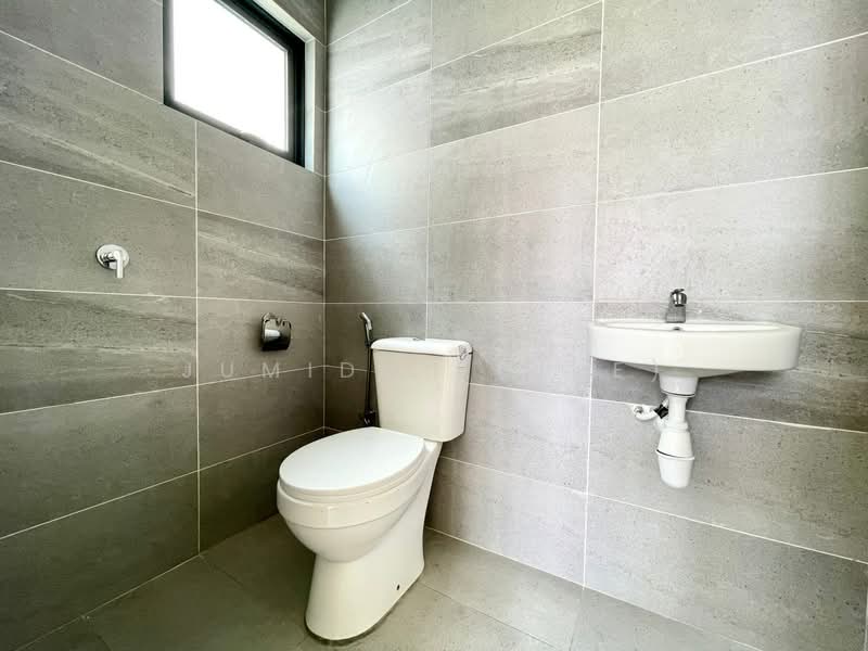2-storey Terraced House for Sale in Cyberjaya (Selangor) - JUMIDAH (JUE) - Bathroom - PropertyGuru.com.my