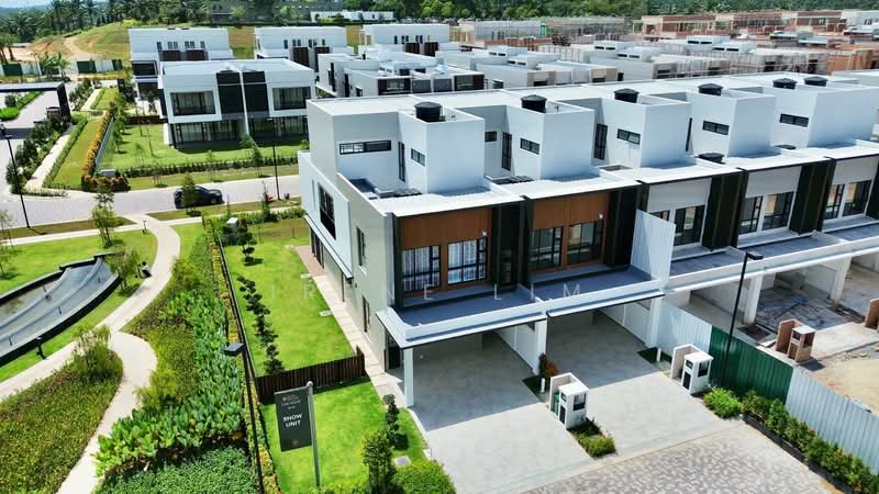 3-storey Terraced House for Sale in Leisure Farm (Gelang Patah) - Irene Lim - Exterior - PropertyGuru.com.my