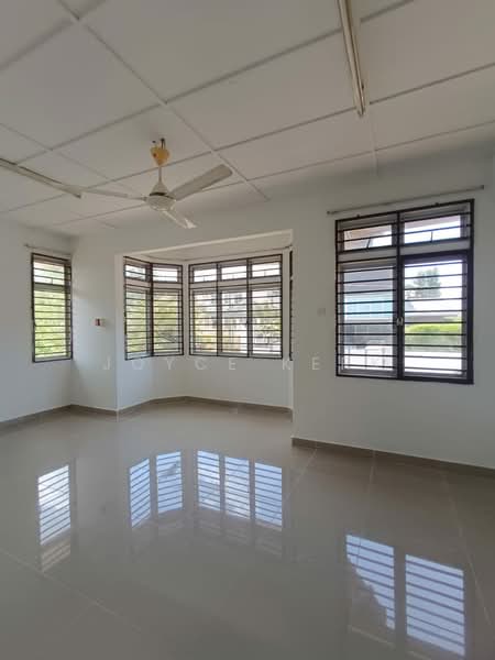 Bungalow for Sale in Rawang (Selangor) - Joyce Kerk - Living Room - PropertyGuru.com.my