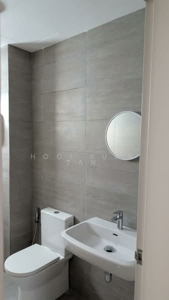 Service Residence for Rent at Residensi Ava @ Kiara Bay - Hooi Kuan Tan - Bathroom - PropertyGuru.com.my