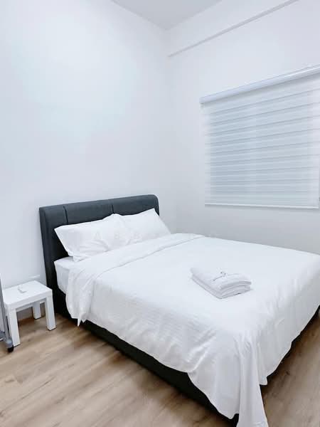 Service Residence for Sale at Amber Cove - Abby Ho - Bedroom - PropertyGuru.com.my