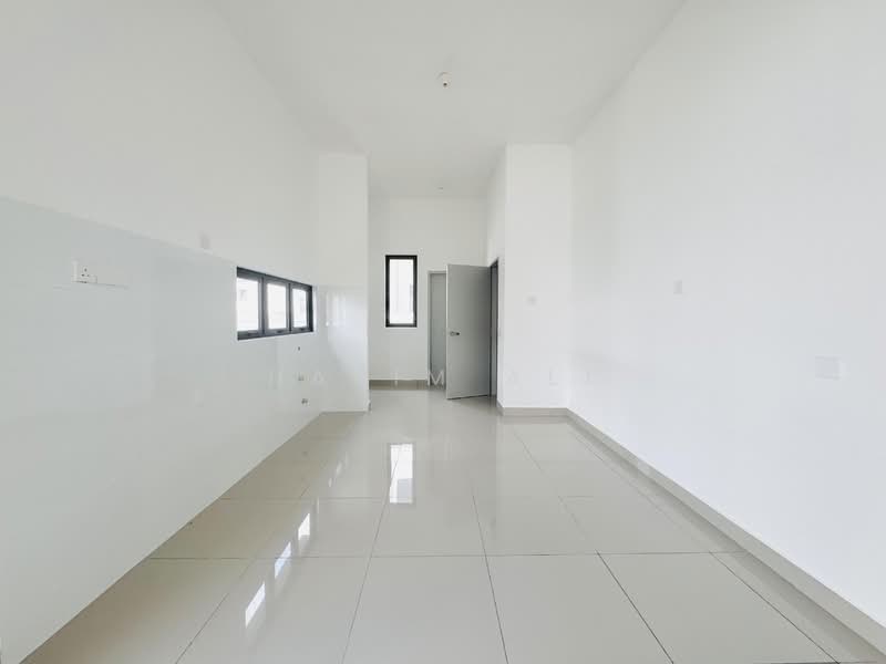 Sejati Lakeside 2 untuk Untuk Disewa - RM 5,000 /bulan, Mac 2026 - PropertyGuru.com.my