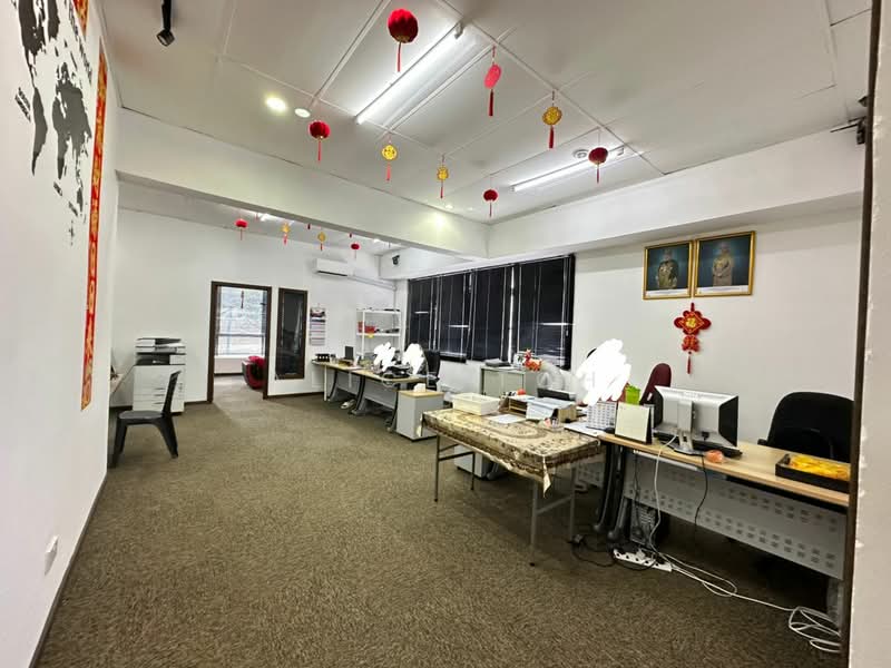 Shop / Office for Sale in Austin Perdana (Tebrau) - Alice Toh - Interior - PropertyGuru.com.my