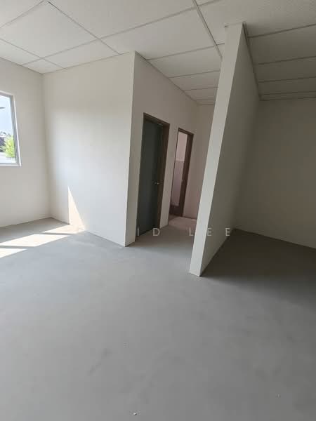 Shop for Rent in Nibong Tebal (Penang) - David Lee - Interior - PropertyGuru.com.my