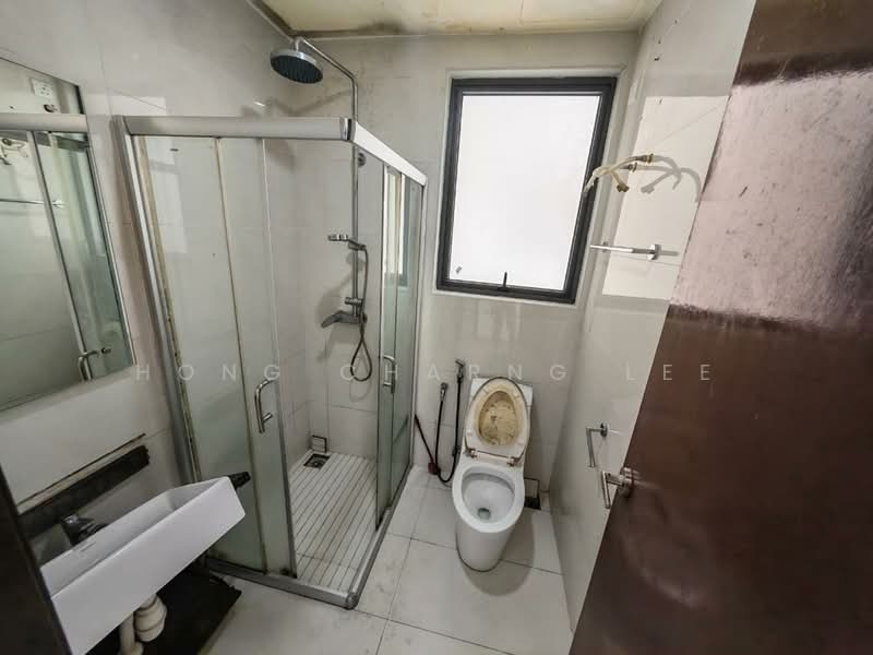 Royal Strand @ Country Garden Danga Bay untuk Untuk Disewa - RM 2,200 /bulan, Mac 2026 - Bathroom - PropertyGuru.com.my