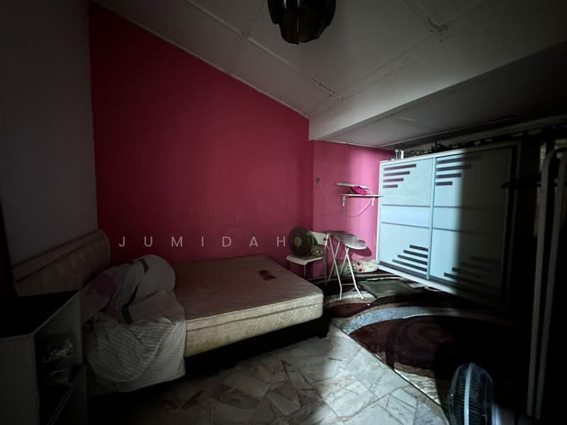 Taman Bukit Kajang Baru untuk Untuk Dijual - RM 380,000, Mac 2026 - Bedroom - PropertyGuru.com.my