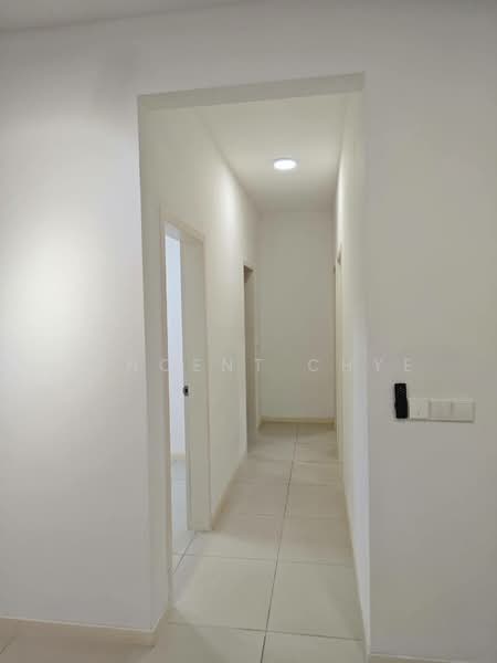 Vierra Residence untuk Untuk Disewa - RM 1,300 /bulan, Mac 2026 - Corridor - PropertyGuru.com.my