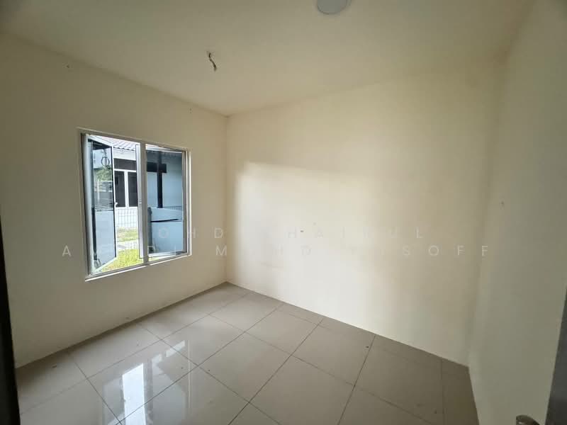 2-storey Terraced House for Sale in Kuala Selangor (Selangor) - Mohd Khairul Amadi Mohd Yusoff - Interior - PropertyGuru.com.my