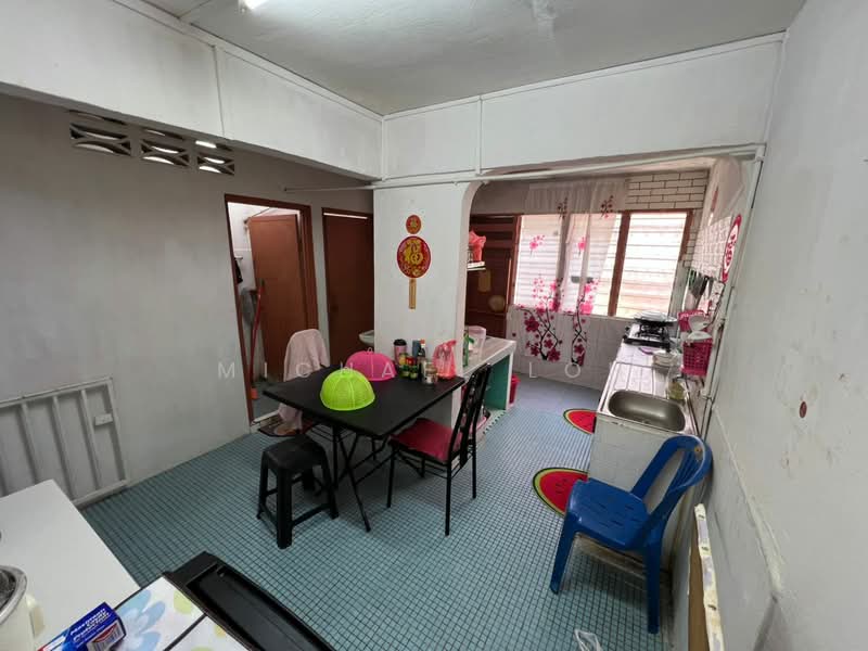 Desa Pakatan untuk Untuk Dijual - RM 168,000, Mac 2026 - Kitchen - PropertyGuru.com.my