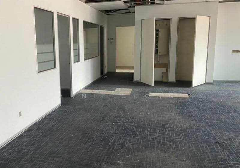 PJ LDP Federal Highway Tower. 5km to Bandar Sunway Pyramid, SS15 Subang, Sea Park, Glenmarie untuk Untuk Dijual - RM 12,500,000, Mac 2026 - Interior - PropertyGuru.com.my