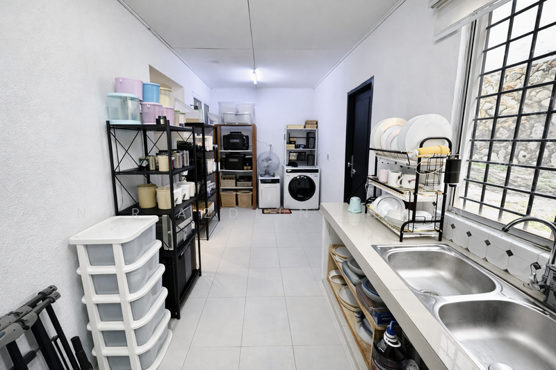 Renovated 1.5 Storey Terrace Taman Cheras Utama untuk Untuk Dijual - RM 450,000, Mac 2026 - Kitchen - PropertyGuru.com.my